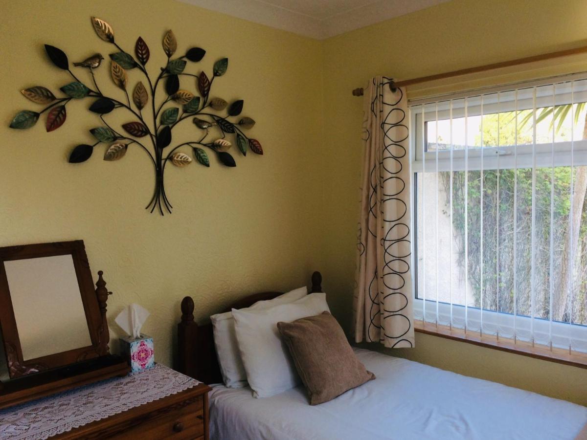 Southcombe Guesthouse ซิดมัธ ภายนอก รูปภาพ