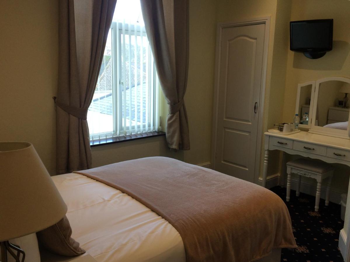 Southcombe Guesthouse ซิดมัธ ภายนอก รูปภาพ